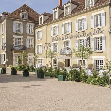 Hôtel Restaurant De La Poste&Du Lion D'or Vézelay Exterior foto