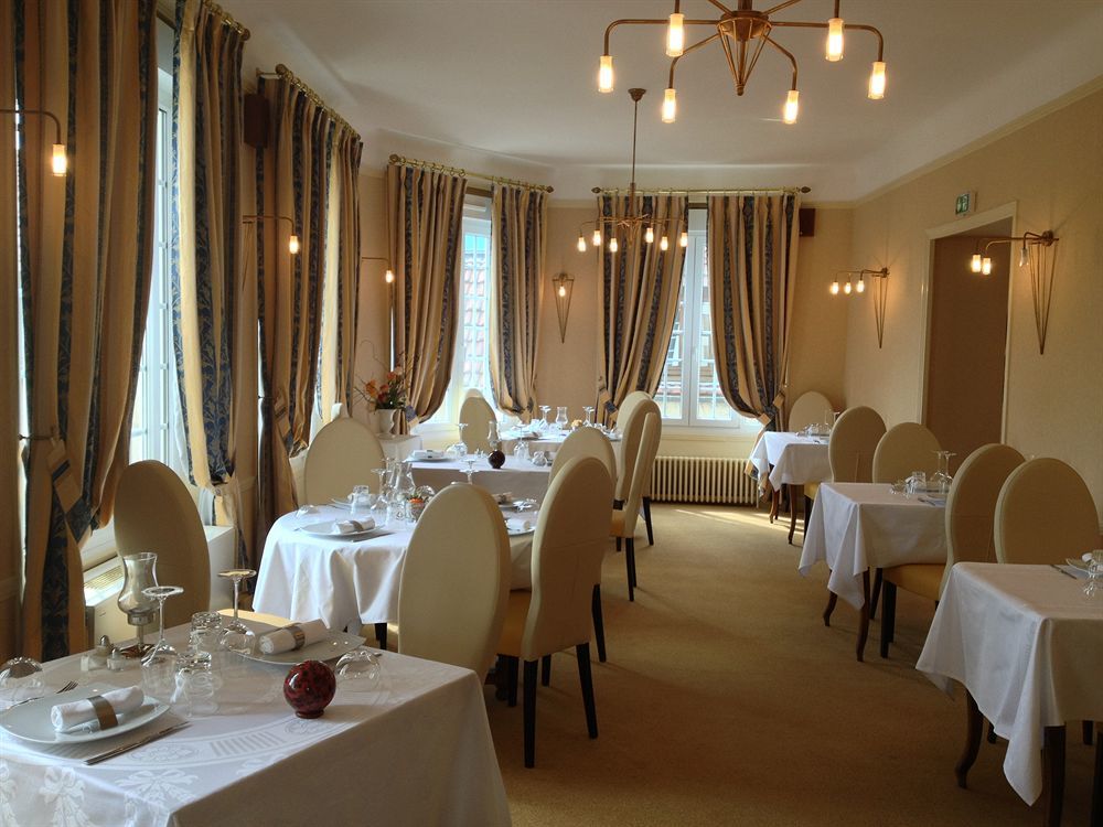 Hôtel Restaurant De La Poste&Du Lion D'or Vézelay Exterior foto
